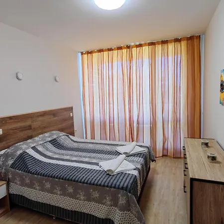 Apartment а с една спалня Sunny Island *