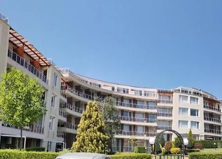 Apartment С Една Спалня В Комплекс Sunny Island Черноморец Διαμέρισμα *