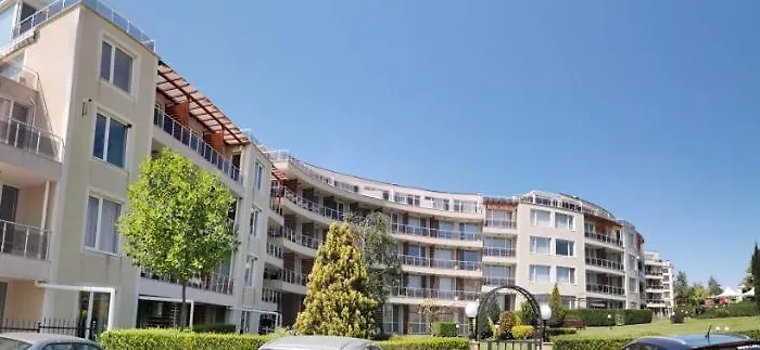 а с една спалня Sunny Island Apartment *