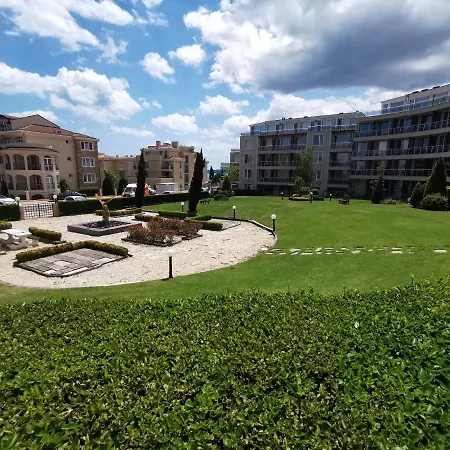 Apartment с една спалня в комплекс Sunny Island *
